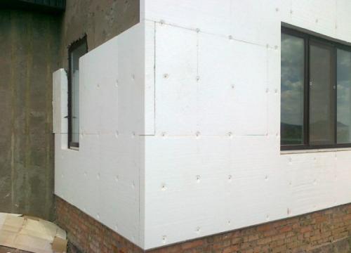 Утепление стен пенопластом. Утепление стен снаружи пенопластом