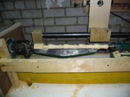 Токарный станок по дереву с копиром. Самодельный токарно-копировальный станок по дереву своими руками