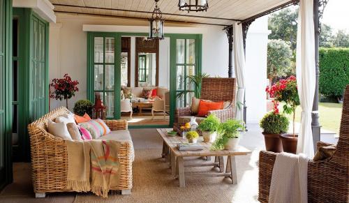 Пристройка к деревянному дому веранды своими руками. Как построить веранду в деревянном доме? 06 Пристройка к деревянному дому веранды своими руками. Как построить веранду в деревянном доме? 06