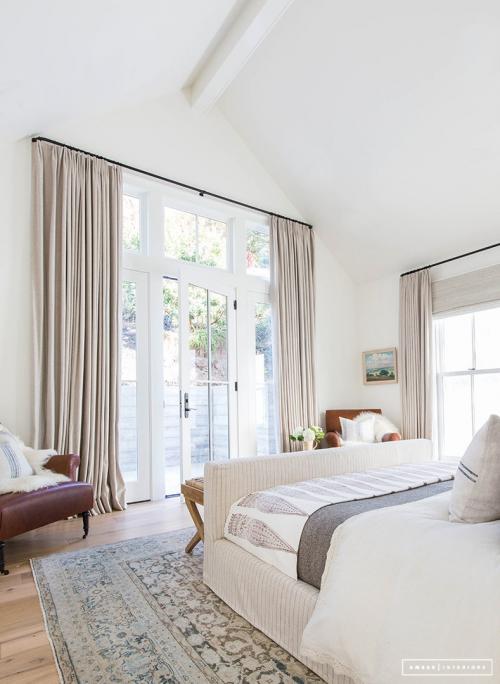 Белоснежная спальня. Как Вам такое цветовое решение для спальни? 01