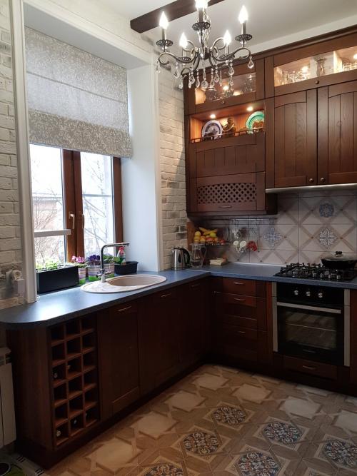 Оцените дизайн кухни. Что Вам понравилось, а что нет? Пишите в комментариях. 01