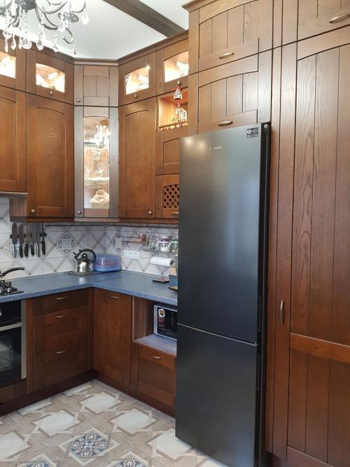 Оцените дизайн кухни. Что Вам понравилось, а что нет? Пишите в комментариях. 02