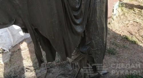 Пугало на дачу с фонарем. Уличный ночник в виде призрака с фонарём в руках