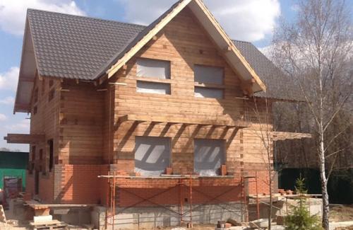 Как обложить брусовой дом кирпичом. Обкладка деревянного дома кирпичом – плюсы, минусы, особенности