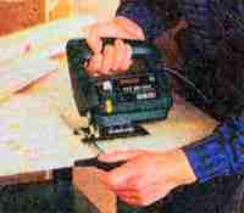 Узоры на фанере электролобзиком. Выпиливание узоров электролобзиком