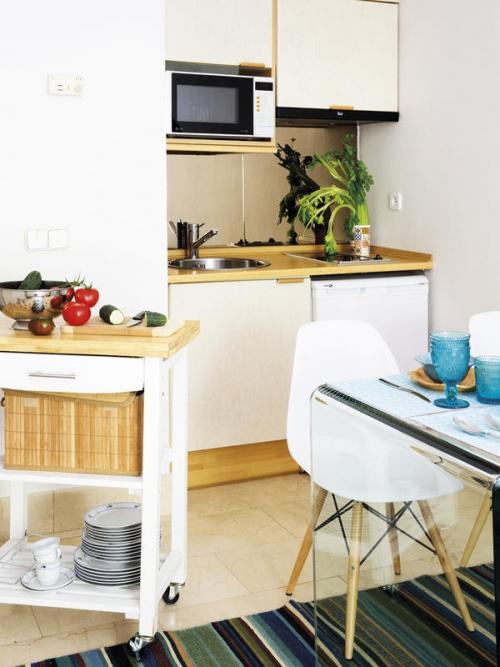 Светлая квартира с яркими акцентами. 05