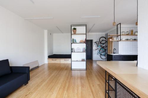 Однокомнатная квартира. Дизайн продумывали сами хозяева. 07