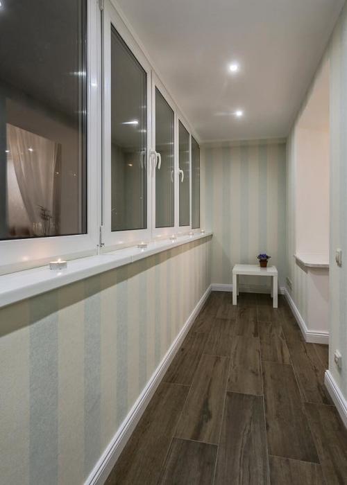 Обои в дизайне балкона 03