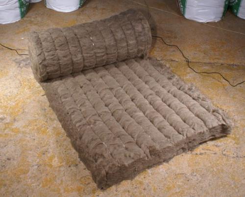 Какой толщиной минваты утеплять дом. Разновидности минеральной ваты