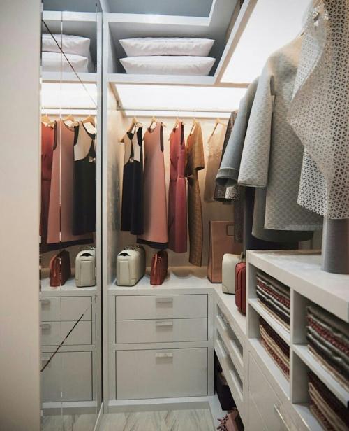 Квартира — студия 33м² с кроватью-трансформером. Как вам такое решение? 05