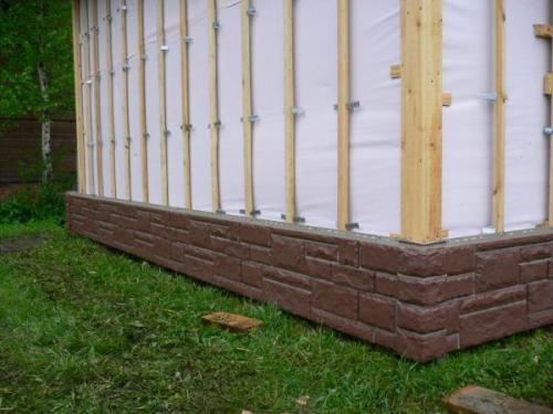 Монтаж деревянной обрешетки. Для чего необходим каркас под отделку сайдингом