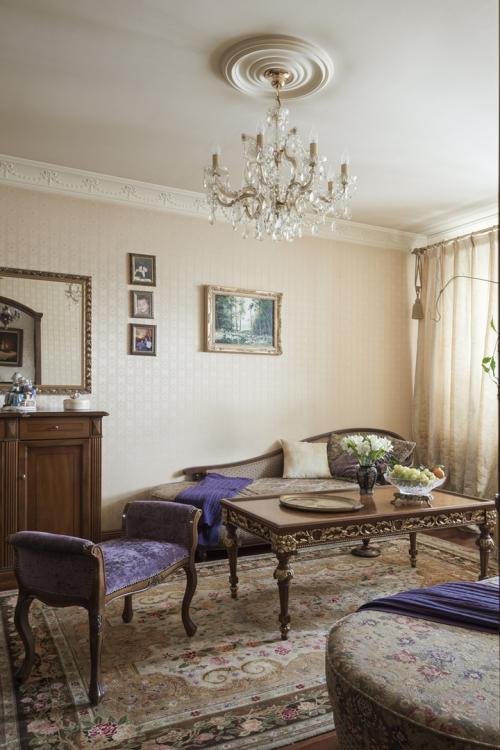 Оцените дизайн квартиры в классическом стиле 01