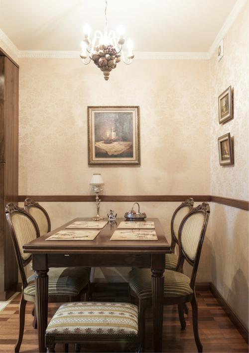 Оцените дизайн квартиры в классическом стиле 03