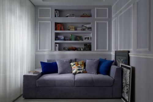 Светлый дизайн квартиры с веченними нотками) А Вам понравился дизайн? 02