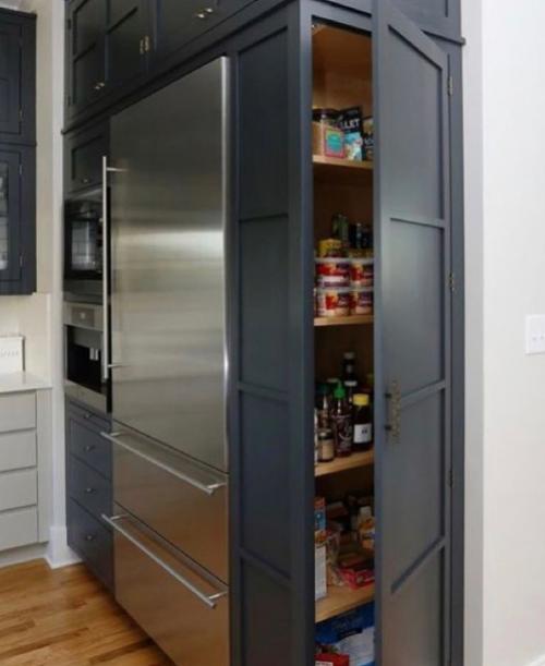 Интересные решения для экономии пространства на кухне. Берем на заметку. 03