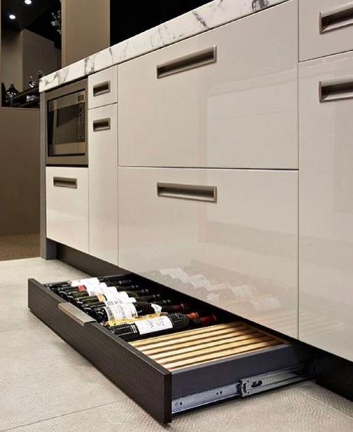 Интересные решения для экономии пространства на кухне. Берем на заметку. 07