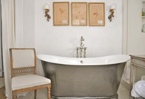 Что лучше душевая кабина или ванна в квартире. Что лучше: ванна или душевая кабина? Аргументы против фактов