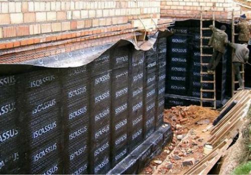 Гидроизоляция цокольного этажа. Этапы строительства цокольного этажа