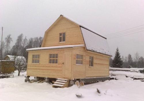 Домик 6 н.  Планировка дома 6 на 6: макеты и проекты одноэтажных и двухэтажных домов (69 фото-идей) 28