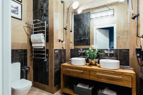 Как Вам свежий ремонт в квартире? 08