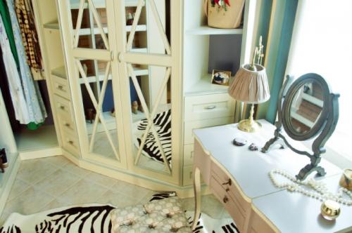 Гардеробная на балконе. Ваше мнение? 06