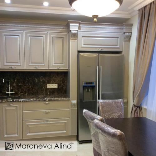 ⚜️Великолепная кухня в серо-бежевом цвете с серебристой патиной 01