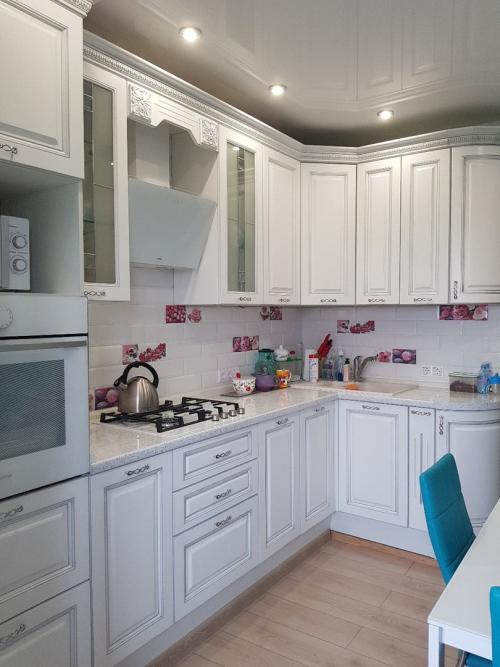 Оцените дизайн кухни. Что Вам понравилось, а что нет? 02