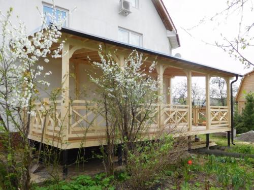 Веранда своими руками пошагово. Веранда своими руками – пошаговая инструкция и советы экспертов, как изготовить пристройку к дому (105 фото)