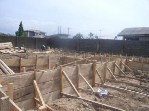 Монтаж опалубки стен. Расчет опалубки