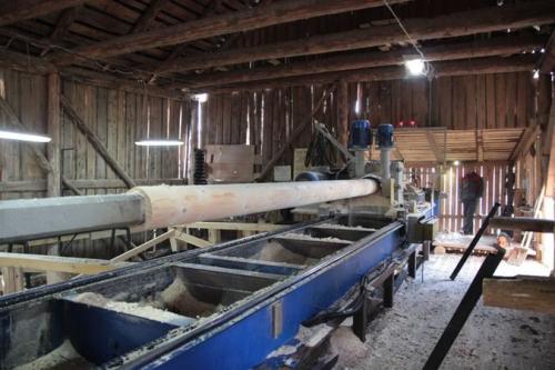 Дом из кругляка, как построить. Из какого бревна лучше строить дом? 09 Дом из кругляка, как построить. Из какого бревна лучше строить дом? 09