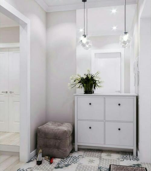 Прихожая в белом цвете. Оцените дизайн. 01