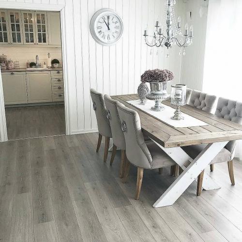 Кухня с гостиной и обеденной зоной. И новогодней ёлкой)) 04