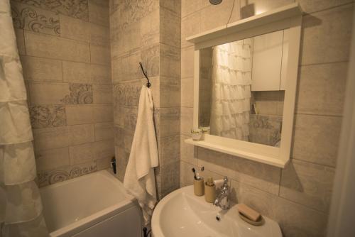 Уютная квартира с кухней — студией 07