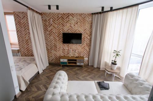 Уютная квартирка с элементами стиля лофт 06