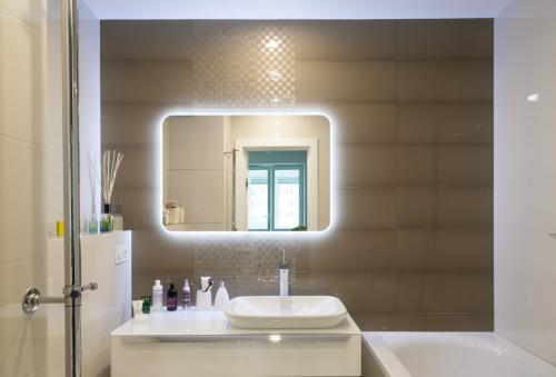 Как Вам дизайн студии? Что-то бы изменили? 01