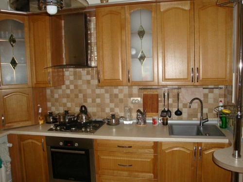 Сочетание плитки и мозаики на кухне. Преимущества и недостатки мозаики