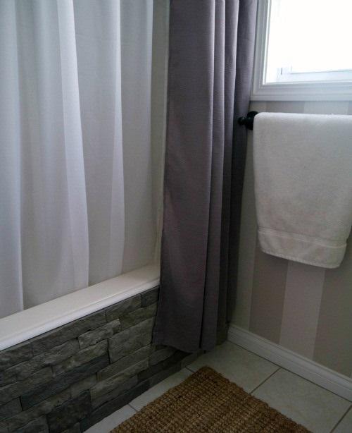 Отделка камнем ванной комнаты. Отделка ванной комнаты декоративным камнем 07