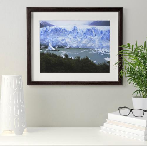 Как красиво развесить картины на стене. 5 ошибок размещения картин на стенах