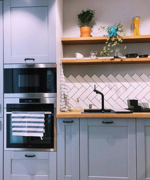 Кухня 11м². На какой балл от 1 до 10 вы бы её оценили? 02