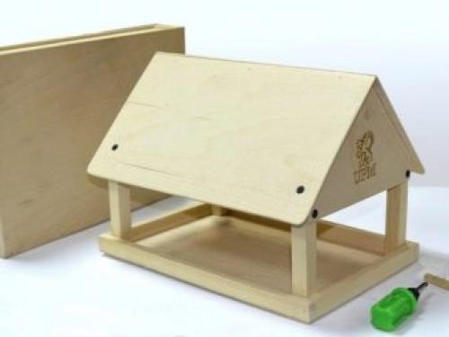 Кормушки для птиц необычные. 4 опорных столба. 18 Кормушки для птиц необычные. 4 опорных столба. 18