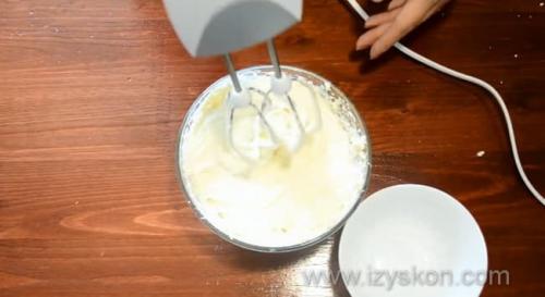 Масляный крем для капкейков. Рецепт крема чиз для капкейков