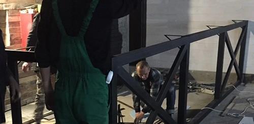 Барная стойка своими руками из столешницы. Самостоятельное создание барной стойки в стиле лофт