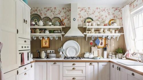 Как сделать кухню уютной своими руками. Уютная кухня: правила и идеи оформления