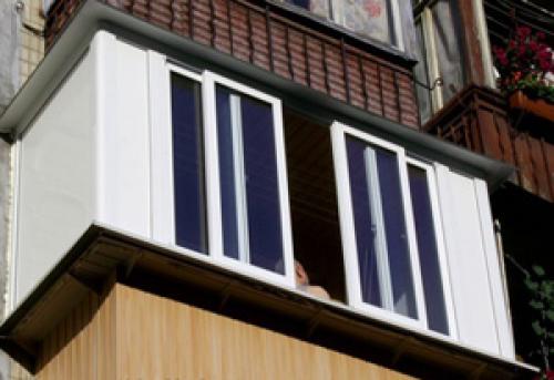 Как лучше остеклить лоджию. Остекление балконов и лоджий: часто задаваемые вопросы 02 Как лучше остеклить лоджию. Остекление балконов и лоджий: часто задаваемые вопросы 02