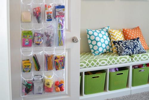 Куда складывать вещи в однокомнатной квартире. Как организовать хранение вещей в однокомнатной квартире, чтобы легко поддерживать порядок?