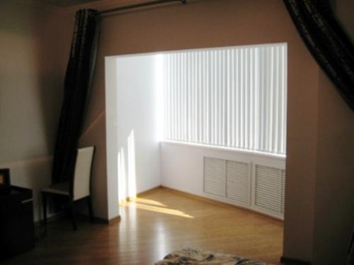 Как совместить комнату с балконом. Как законно и правильно объединить лоджию с комнатой