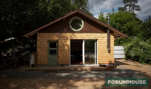 Мини-дом для временного проживания. Функциональный мини-дом площадью 32 кв. м для многодетной семьи