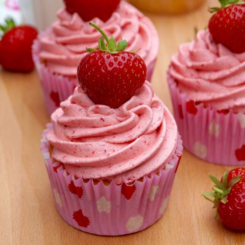 Крем для капкейков в жару. Крем для Капкейков, который держит форму