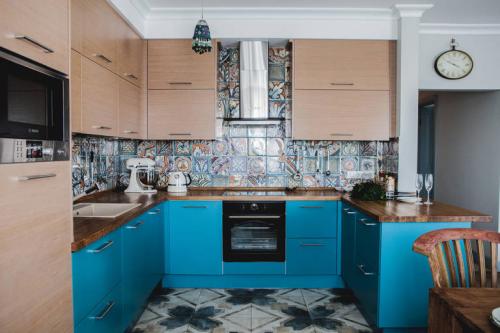 Какой цвет в интерьере сочетается с бежевым и коричневым. С какими цветами сочетается в интерьере 16 Какой цвет в интерьере сочетается с бежевым и коричневым. С какими цветами сочетается в интерьере 16