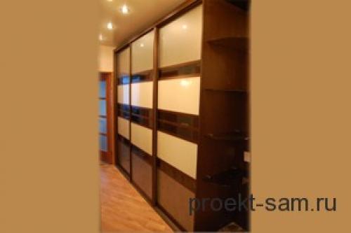 План 4 комнатной квартиры. Прихожая